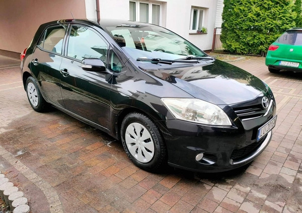 Toyota Auris cena 20200 przebieg: 250500, rok produkcji 2012 z Lublin małe 352